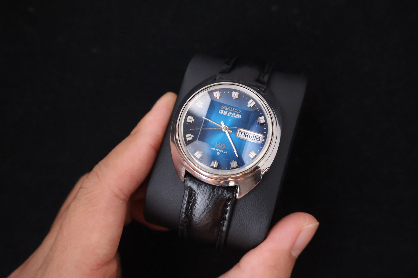 (SERVICED) Rare Vintage 1972 Seiko 5 Actus SS Blue Dial 25 Jewels 6106-7600