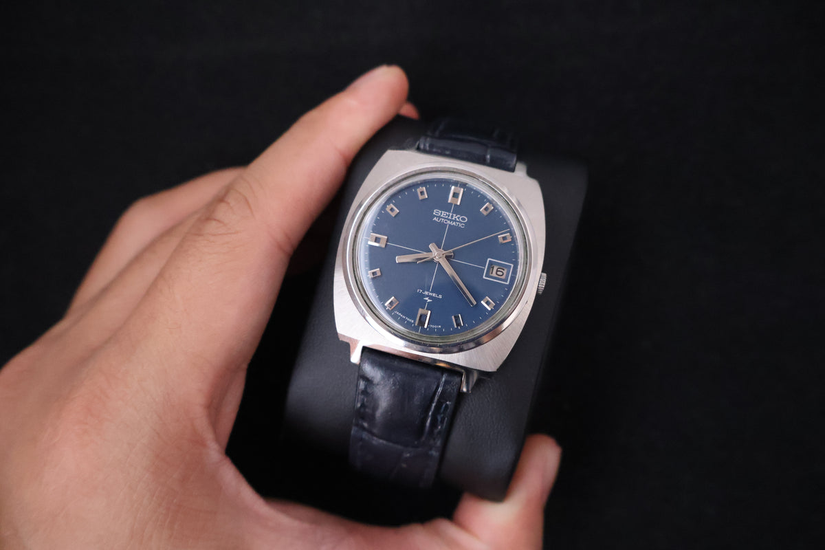 (SERVICED) Rare Vintage 1972 Seiko 17 Jewels Blue Dial 7005-7001
