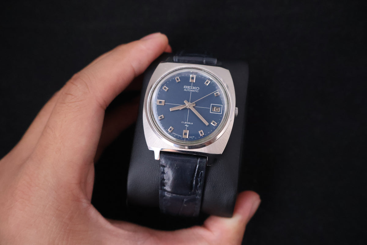 (SERVICED) Rare Vintage 1972 Seiko 17 Jewels Blue Dial 7005-7001
