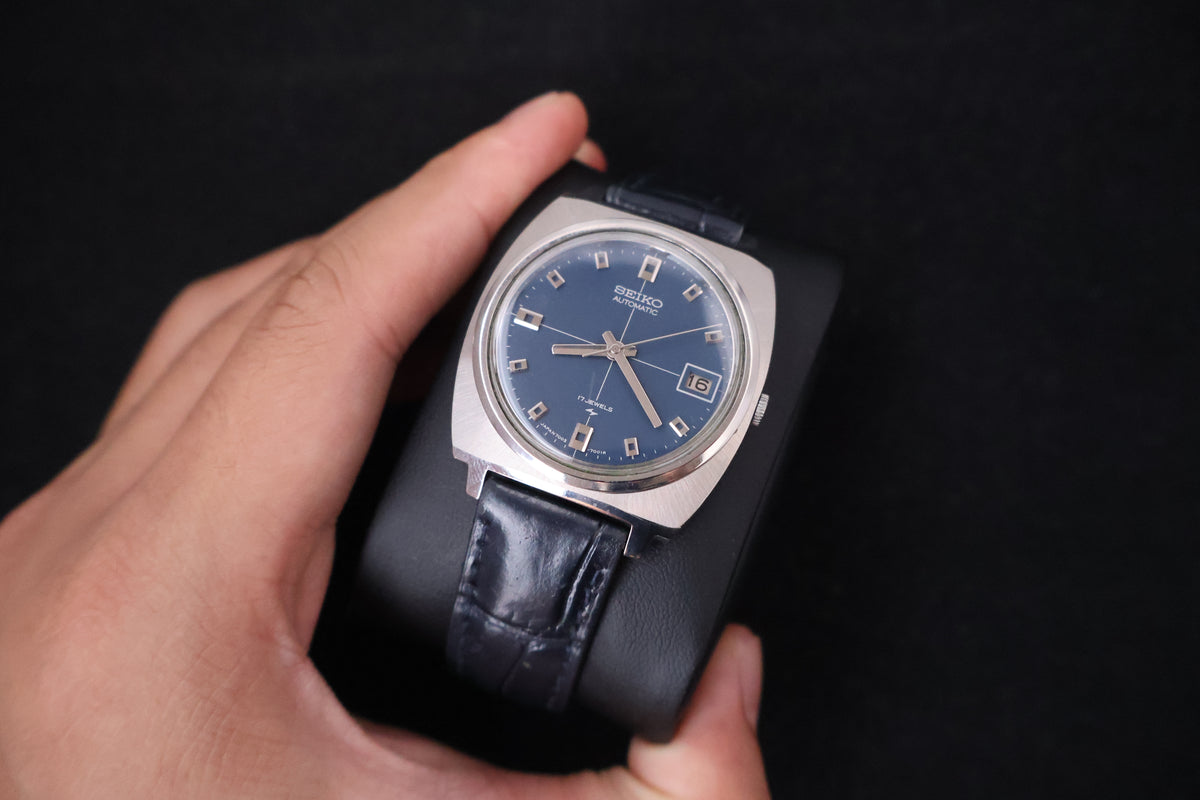 (SERVICED) Rare Vintage 1972 Seiko 17 Jewels Blue Dial 7005-7001