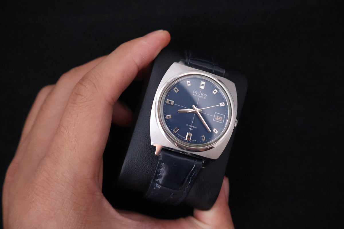 (SERVICED) Rare Vintage 1972 Seiko 17 Jewels Blue Dial 7005-7001